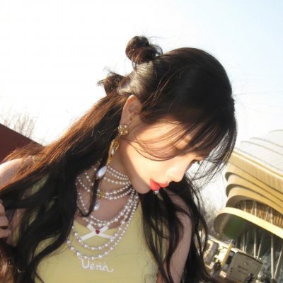 小鱼莉莉
